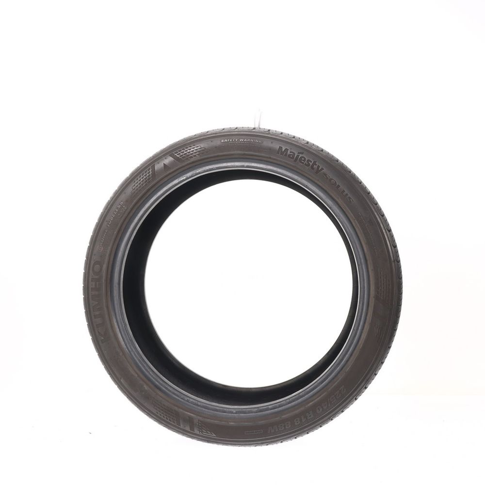 Set of (2) Used 225/40R18 Kumho Majesty Solus KU50 88W - 8-8.5/32 - Image 3