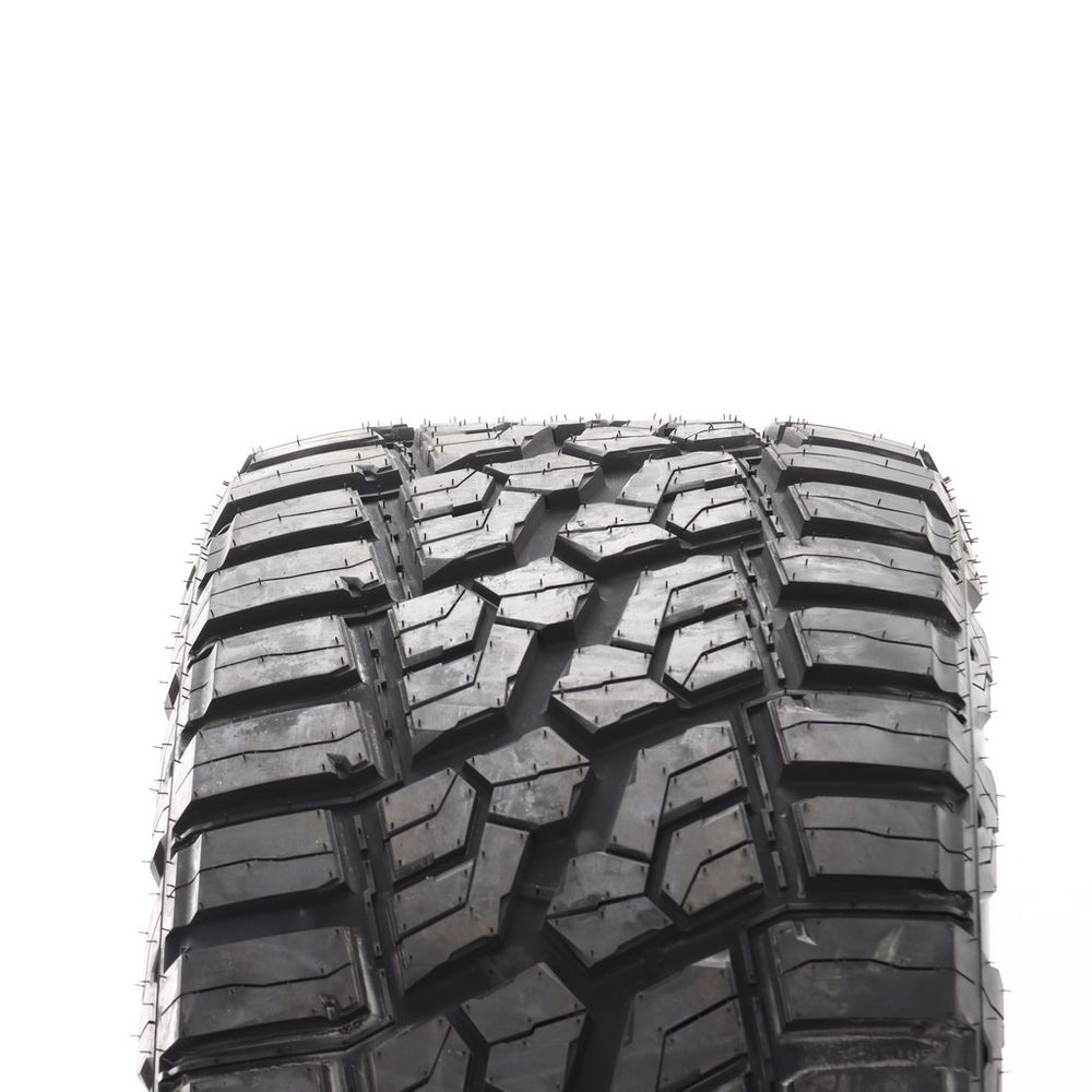 Set of (2) New 305/40R22 Rolling Big Power Repulsor R/T 114H - Image 2