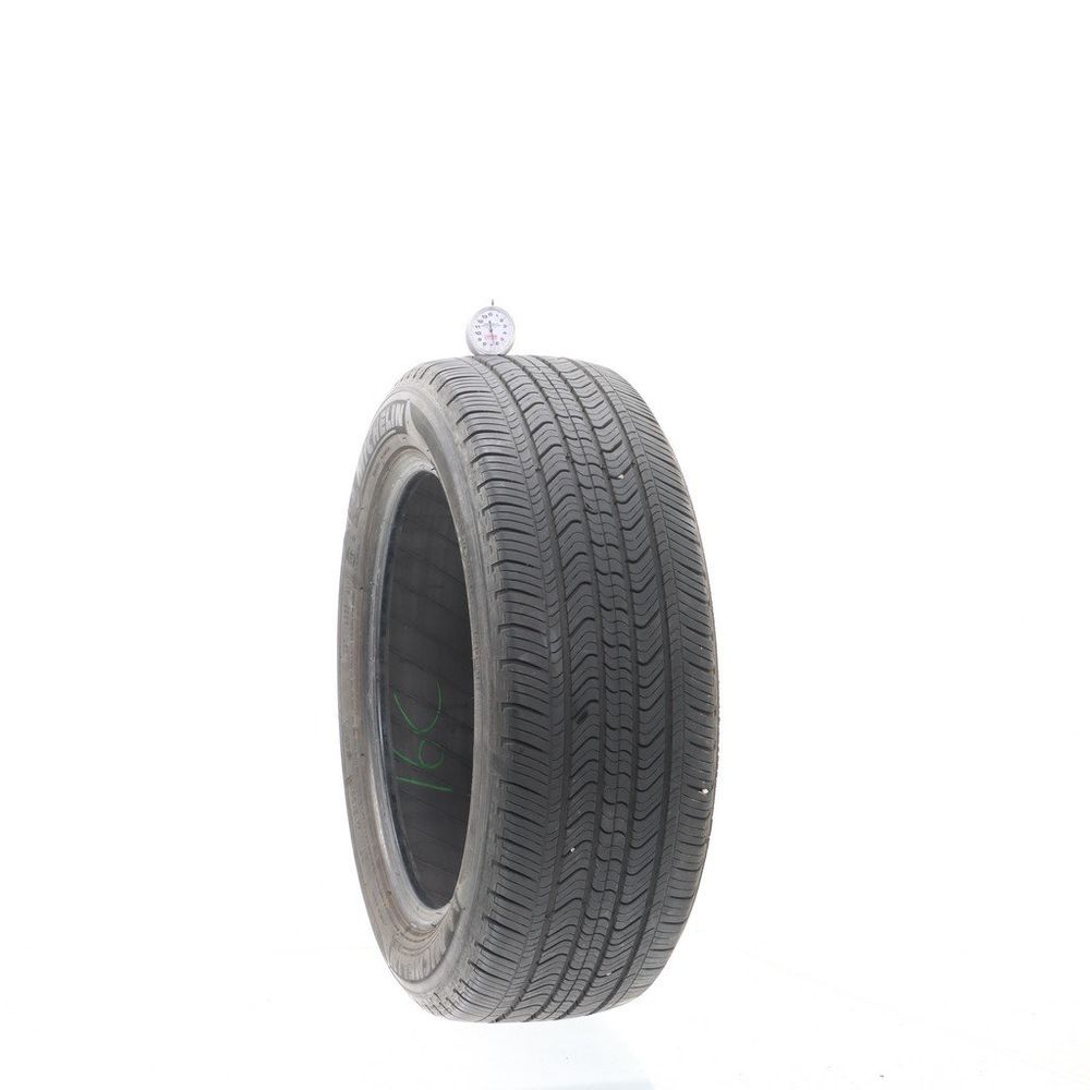 Set of (2) Used 215/55R17 Michelin Primacy MXV4 94V - 6.5-8/32 - Image 1