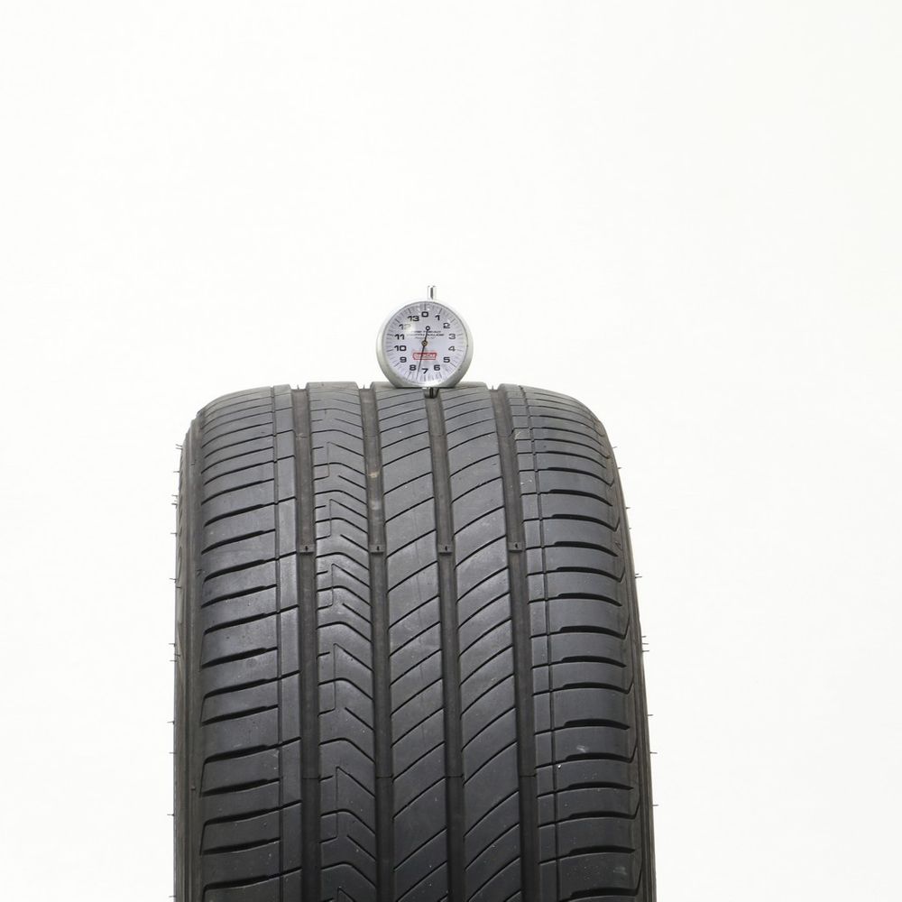 Set of (2) Used 235/40ZR18 Kumho Majesty 9 Solus TA91 95W - 7.5-8/32 - Image 2