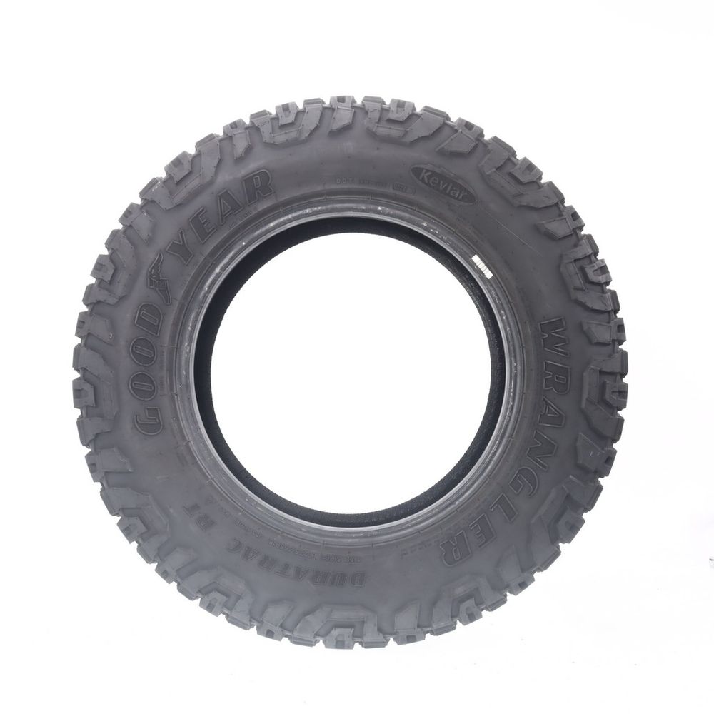 Used LT 275/65R18 Goodyear Wrangler Duratrac RT Kevlar 123/120R E - 15/32 - Image 3
