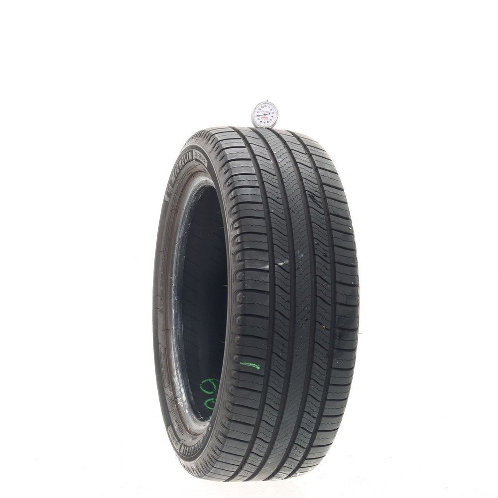 Used 215/50R17 Michelin Defender 2 95H - 9.5/32 - Image 1