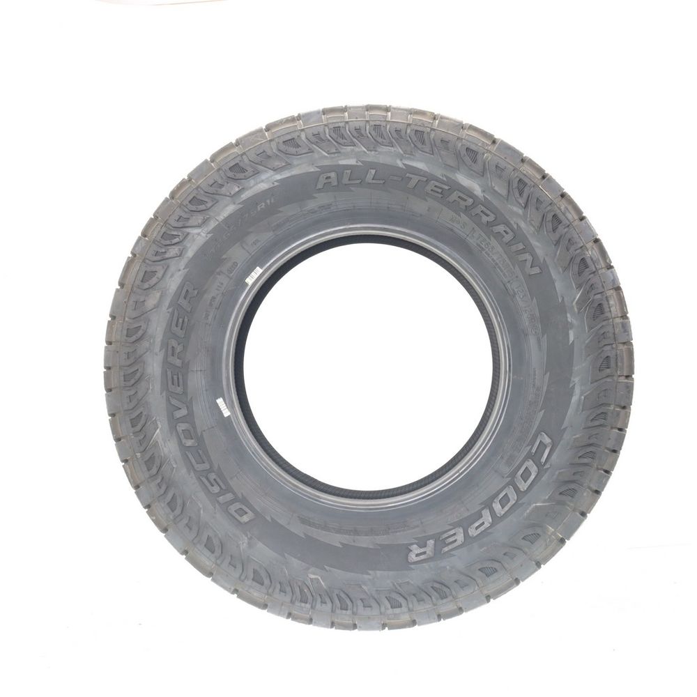 New LT 265/75R16 Cooper Discoverer A/T 123/120R E - Image 3