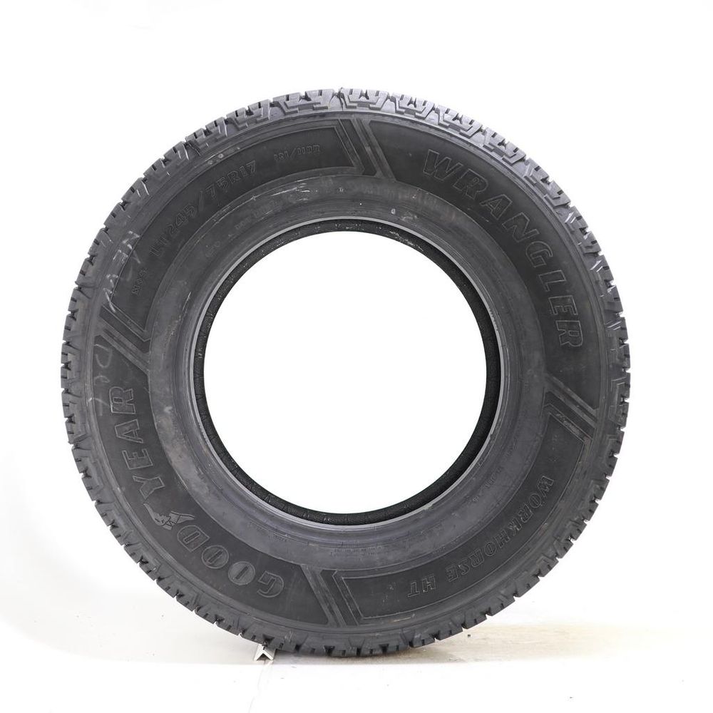 New LT 245/75R17 Goodyear Wrangler Workhorse HT 121/118R E - 13/32 | Utires