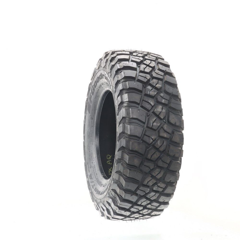 New LT 265/70R16 BFGoodrich Mud-Terrain T/A KM3 121/118Q E - Image 1