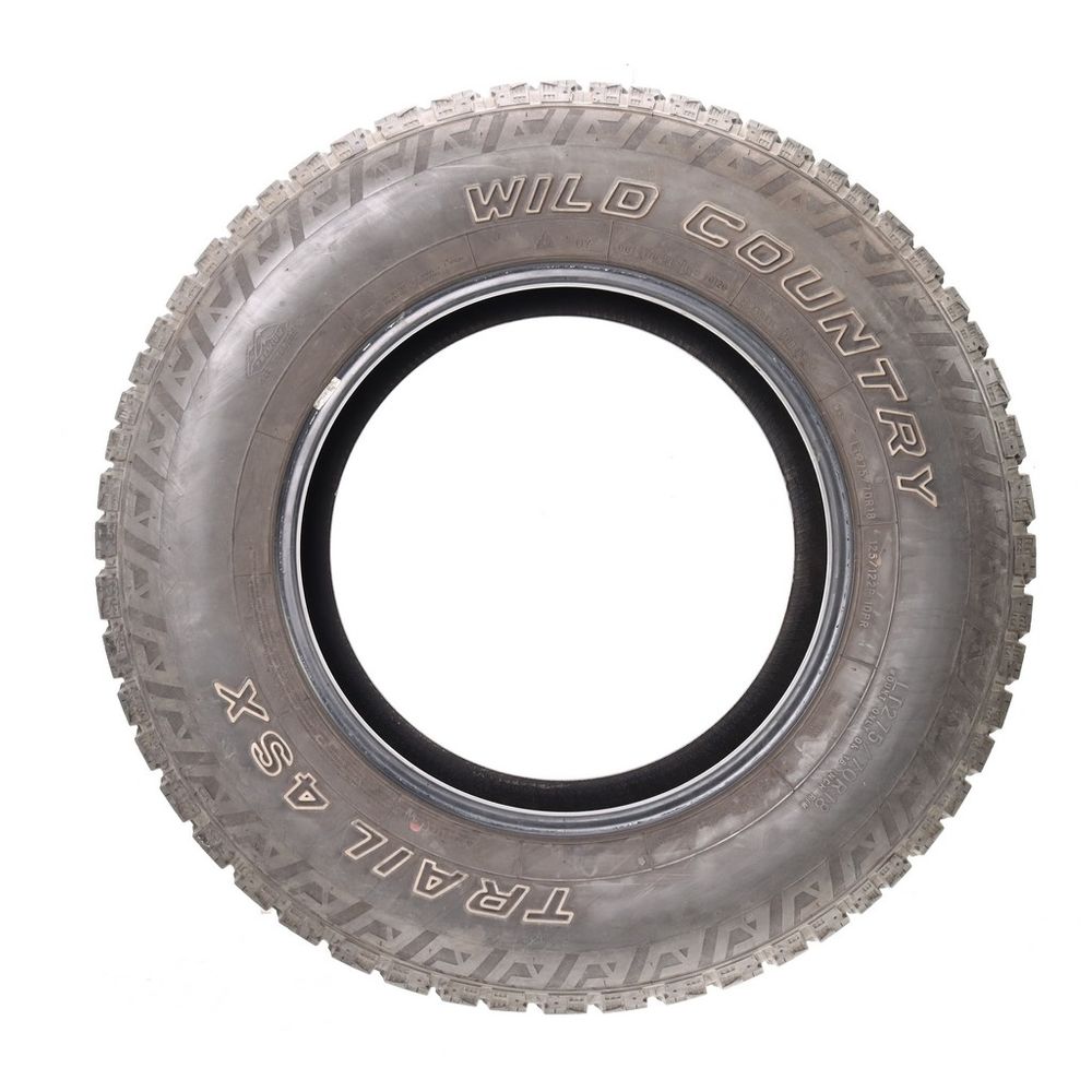 Used LT 275/70R18 Multi-Mile Wild Country Trail 4SX 125/122R E - 8.5/32 - Image 3