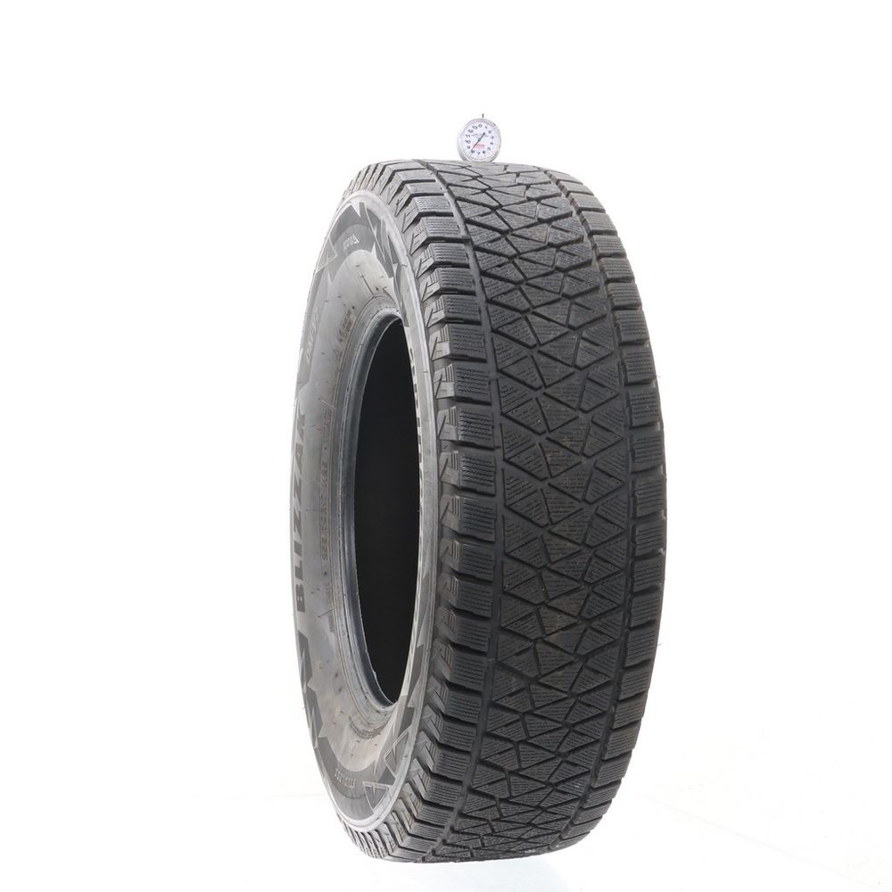 Used 255/70R17 Bridgestone Blizzak DM-V2 112S - 8/32 - Image 1