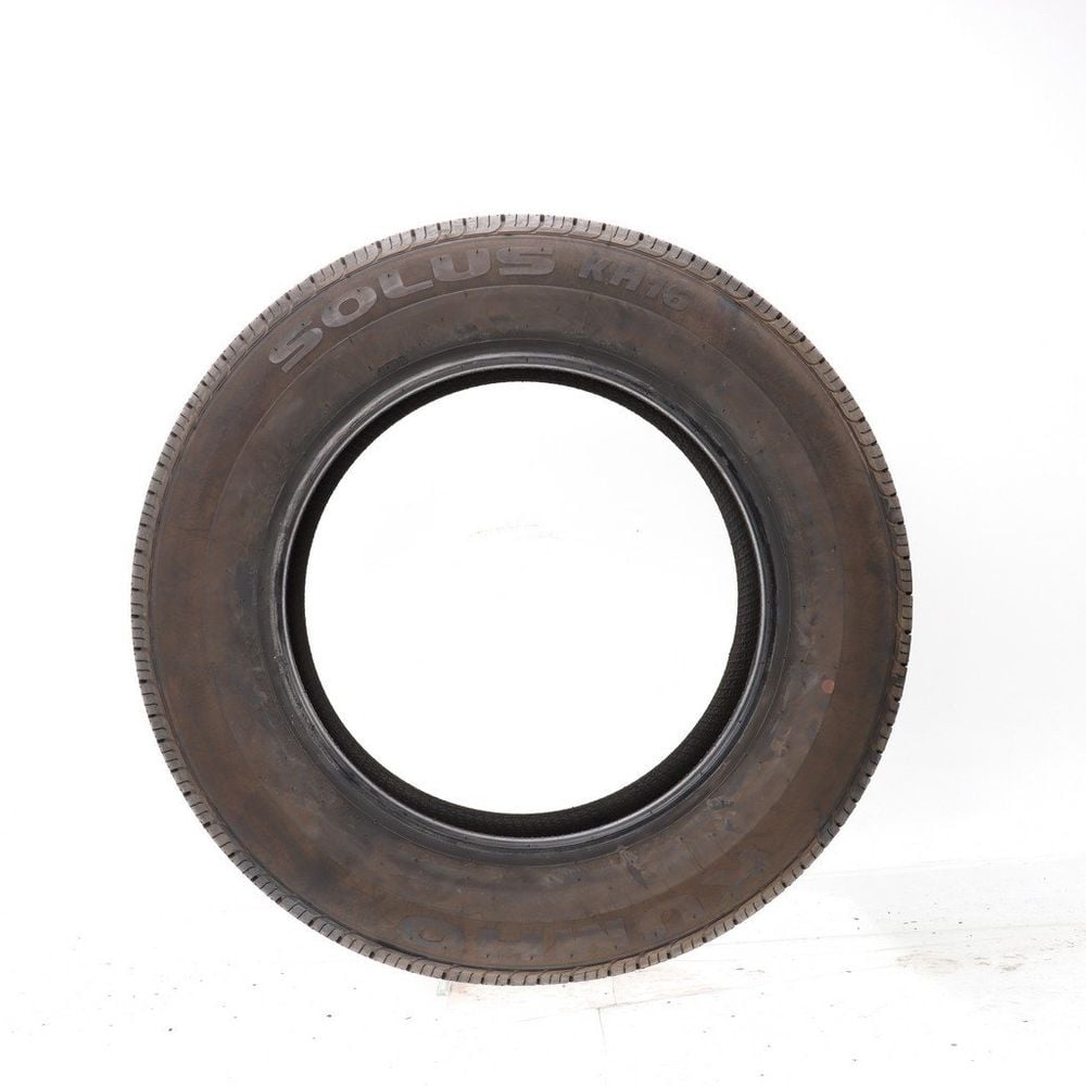 Set of (4) Driven Once 225/65R17 Kumho Solus KH16 100H - 10/32 - Image 3