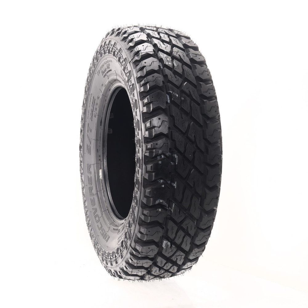 New LT 255/80R17 Cooper Discoverer S/T Maxx 121/118Q E - Image 1