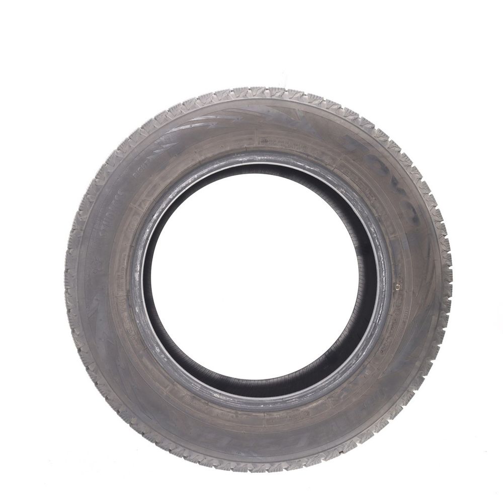 Used 235/65R17 Toyo Observe GSi-6 LS 104H - 7.5/32 - Image 3