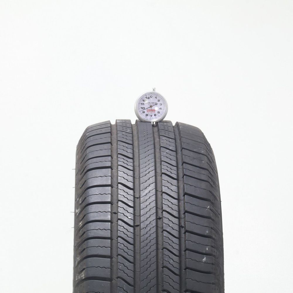 Set of (2) Used 215/65R17 Michelin Defender 2 103H - 8-9.5/32 - Image 5
