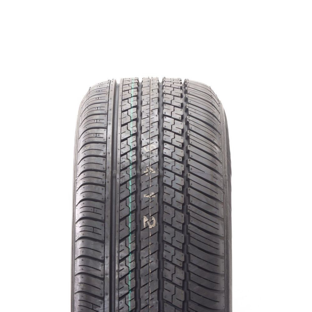 New 225/65R17 Dunlop Grandtrek ST30 102H - Image 2