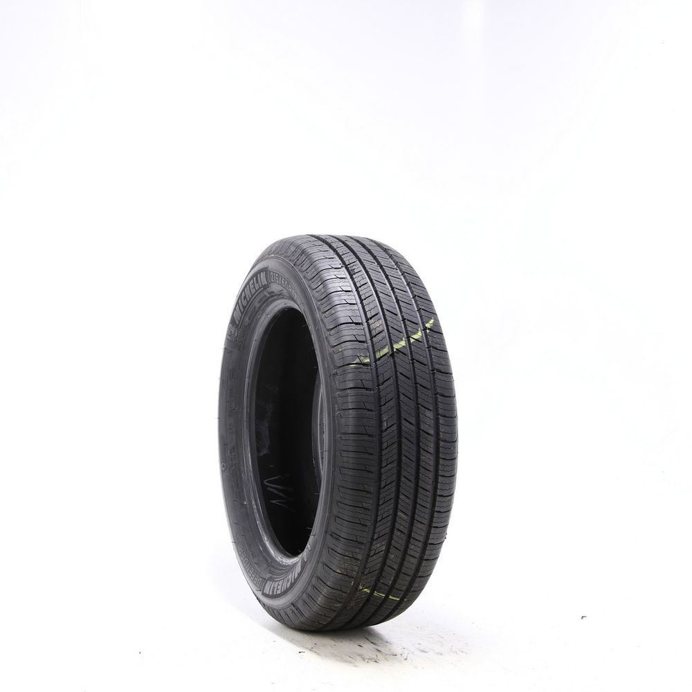 Driven Once 215/60R17 Michelin Defender T+H 96H - 9.5/32 - Image 1