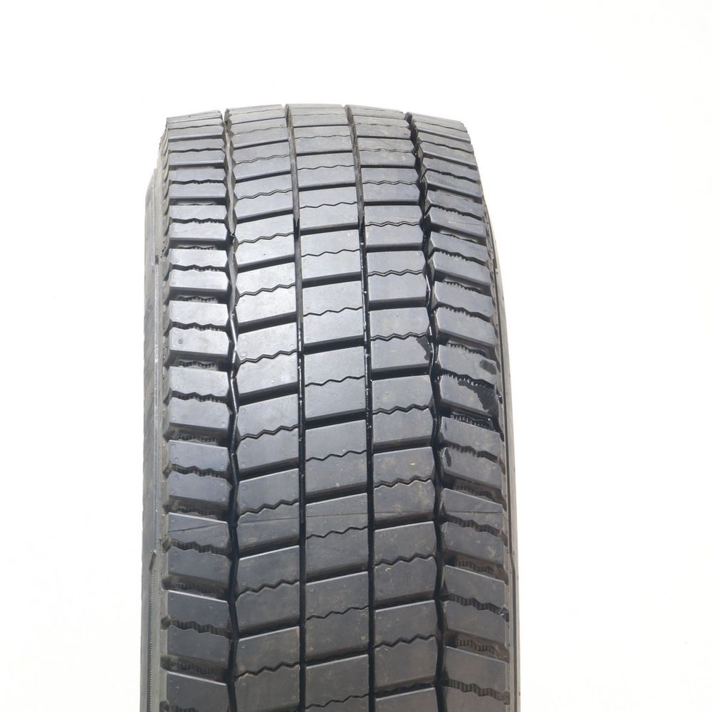 Driven Once 225/70R19.5 Continental Conti Hybrid HD3 ContiLifeCycle 128/126N - 18/32 - Image 2