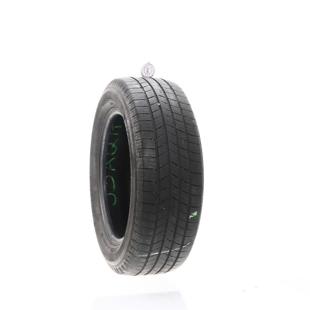 Set of (4) Used 225/60R17 Michelin Defender T+H 99H - 6-7/32 - Image 4