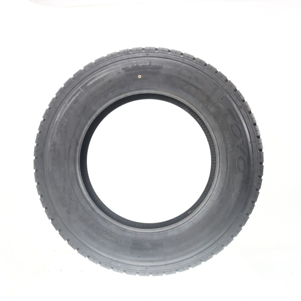 New 225/70R19.5 Toyo M608 128/126N - Image 3