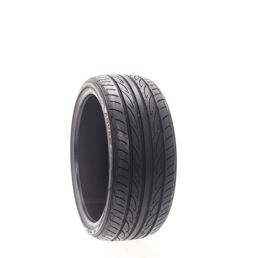 New 225/35R19 Yokohama Advan Fleva V701 88W - Image 1