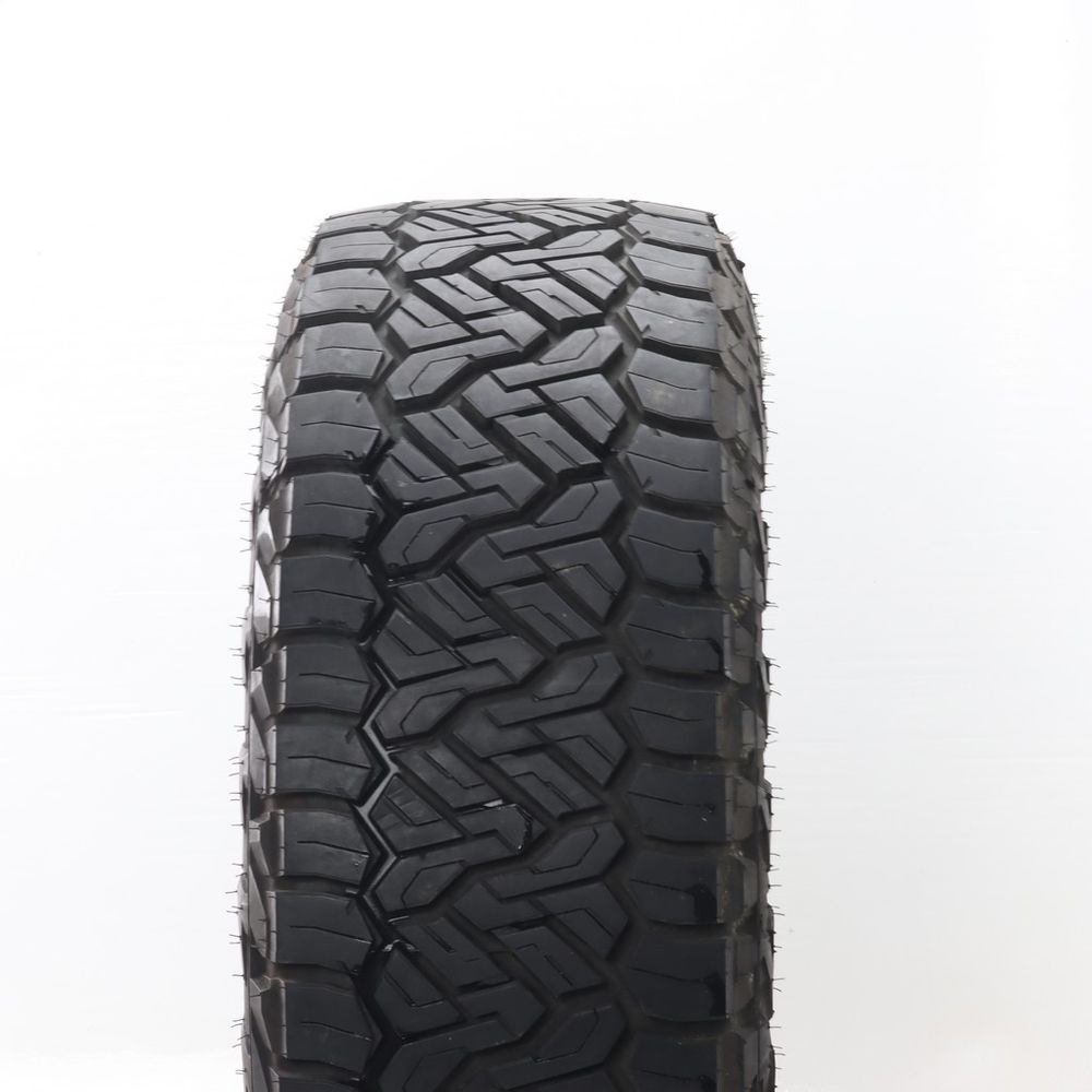 Used LT 305/70R17 Nitto Recon Grappler A/T 125/122R E - 15/32 | Utires