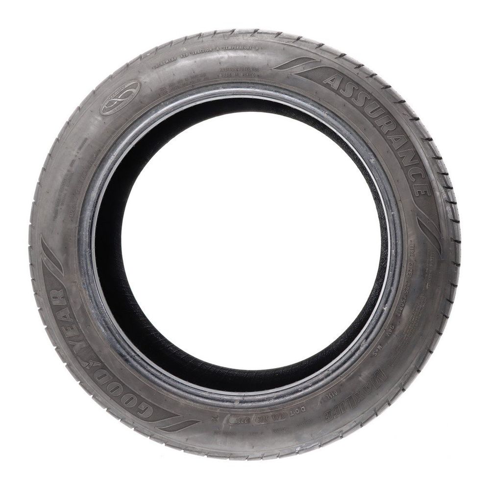 Used 225/50R17 Goodyear Assurance MaxLife 94V - 9/32 - Image 3