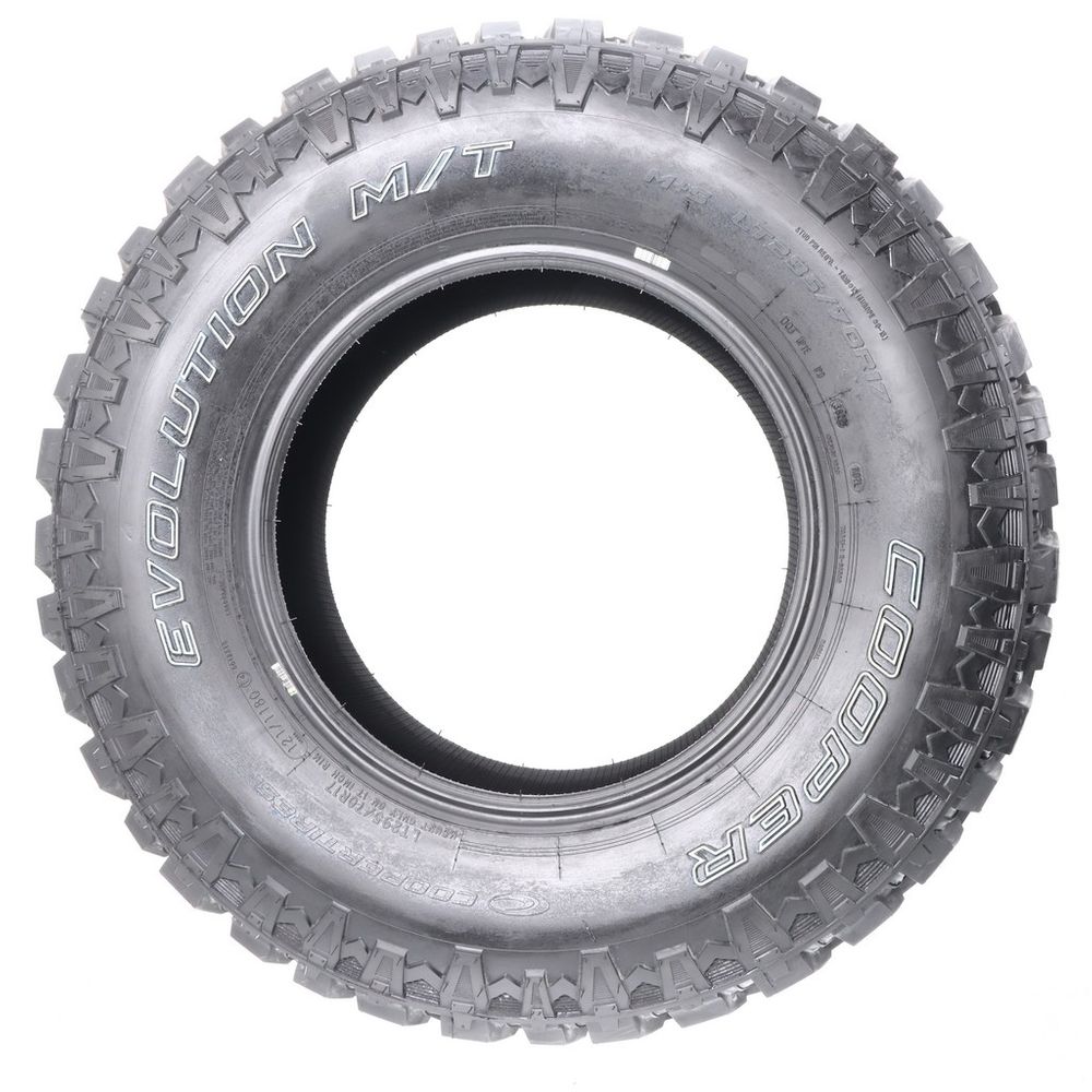New LT 295/70R17 Cooper Evolution M/T 121/118Q E - Image 3