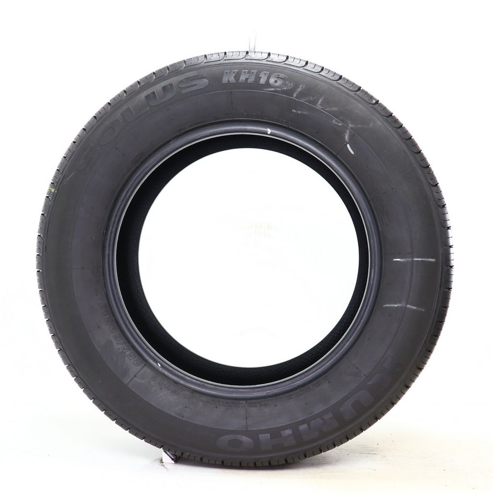 Set of (2) Used 255/60R17 Kumho Solus KH16 106H - 7.5-8.5/32 - Image 6