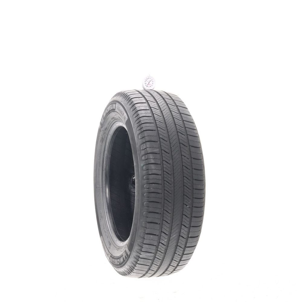 Set of (2) Used 215/60R16 Michelin Defender 2 95H - 7-8/32 - Image 4