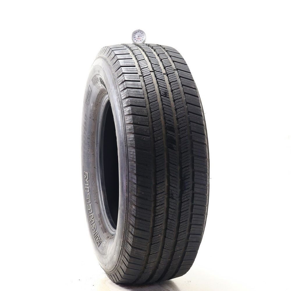 Set of (2) Used LT 265/70R17 Michelin Defender LTX M/S 121/118R E - 10-11/32 - Image 1