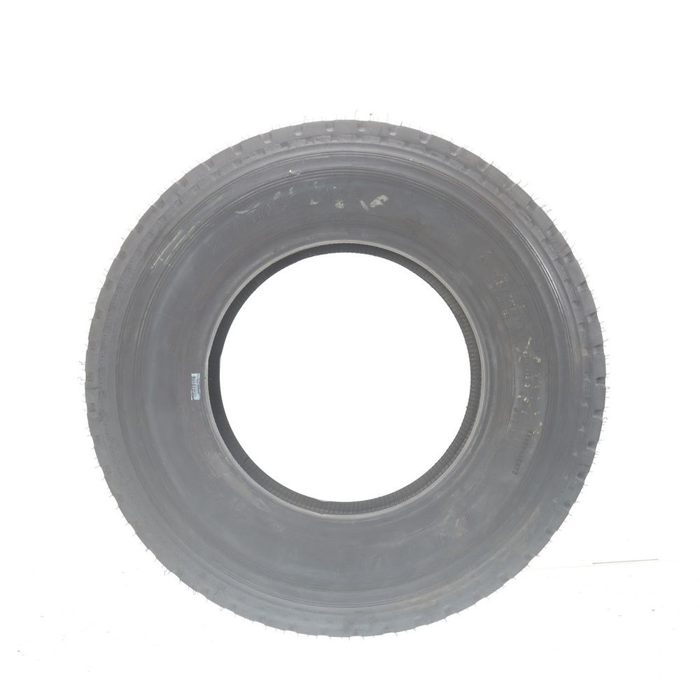 Used LT 225/75R16 Bridgestone Duravis R250 115/112Q E - 25/32 - Image 3