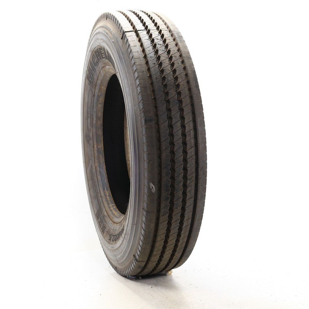 New 10R22.5 Michelin XZE 1N/A - 21/32 - Image 1