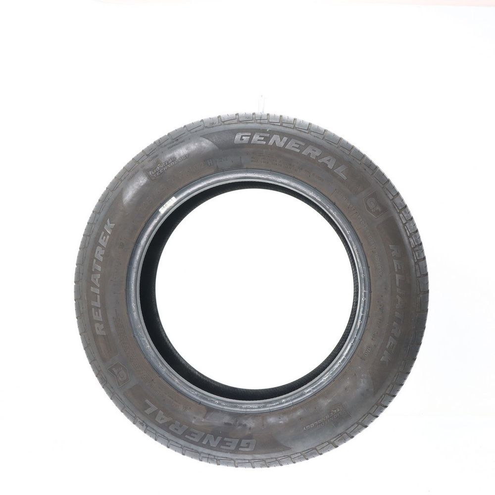 Set of (4) Used 225/65R17 General Reliatrek 102H - 7-8.5/32 - Image 3