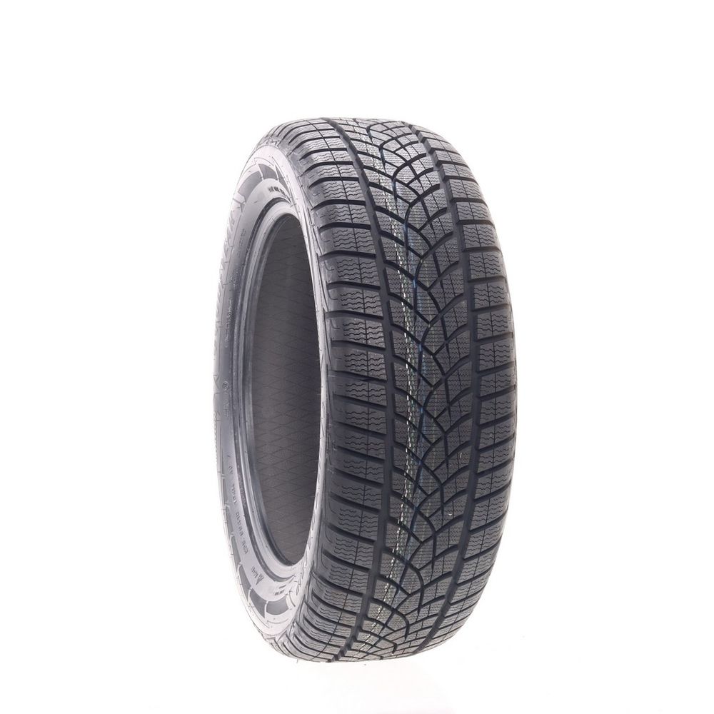 New 235/55R18 Goodyear Ultra Grip Performance GEN-1 AO 104H - Image 1