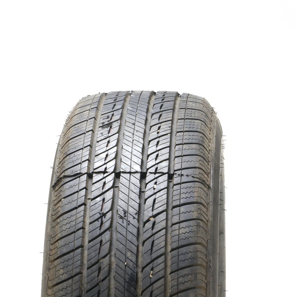Driven Once 245/60R20 Uniroyal Tiger Paw Touring A/S 107H - 11/32 - Image 2