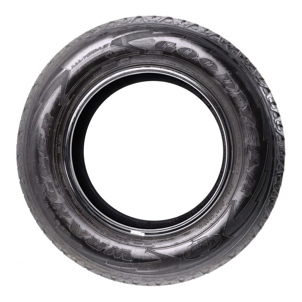 Set of (4) Used 255/65R17 Goodyear Wrangler All-Terrain Adventure Kevlar 110T - 6.5-7.5/32 - Image 3