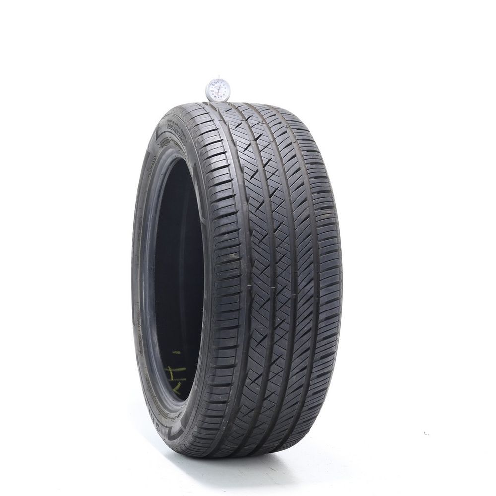 Set of (2) Used 255/45ZR19 Laufenn S Fit AS 104W - 7.5-8.5/32 - Image 1