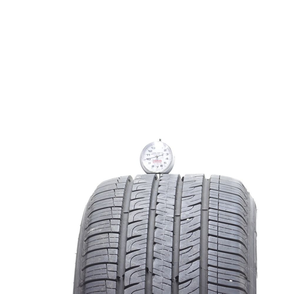 Used 235/55R17 Goodyear Assurance Comfortred Touring 99H - 10/32 - Image 2