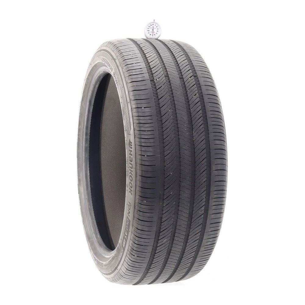 Set of (2) Used 255/40R20 Hankook iON evo AS SUV Sound Absorber EV 101W - 7-8.5/32 - Image 1