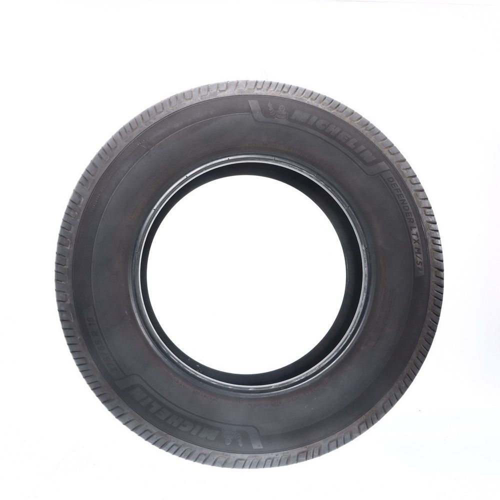Used 275/65R18 Michelin Defender LTX M/S 2 116T - 7.5/32 - Image 3