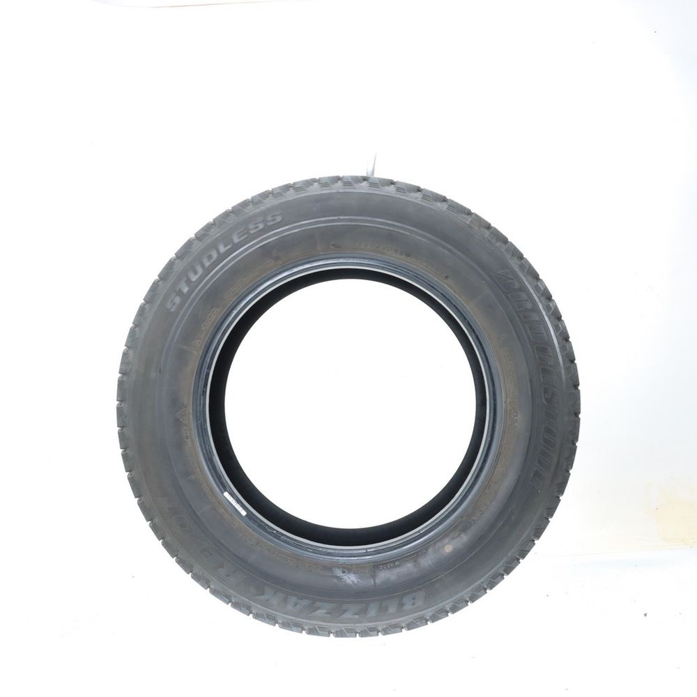 Used 215/65R16 Bridgestone Blizzak Revo 1 98Q - 9.5/32 - Image 3