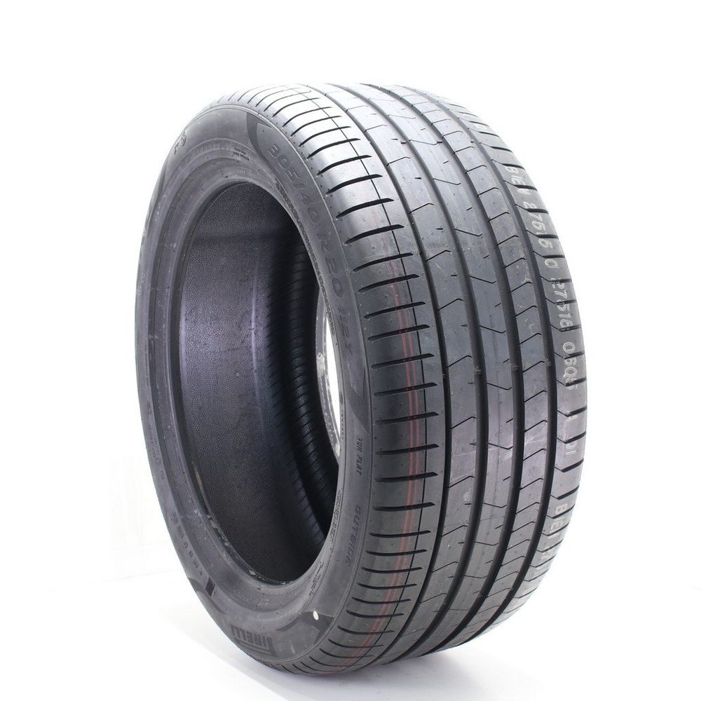 Set of (2) New 305/40R20 Pirelli P Zero PZ4 Run Flat 112Y - 9.5/32 - Image 1