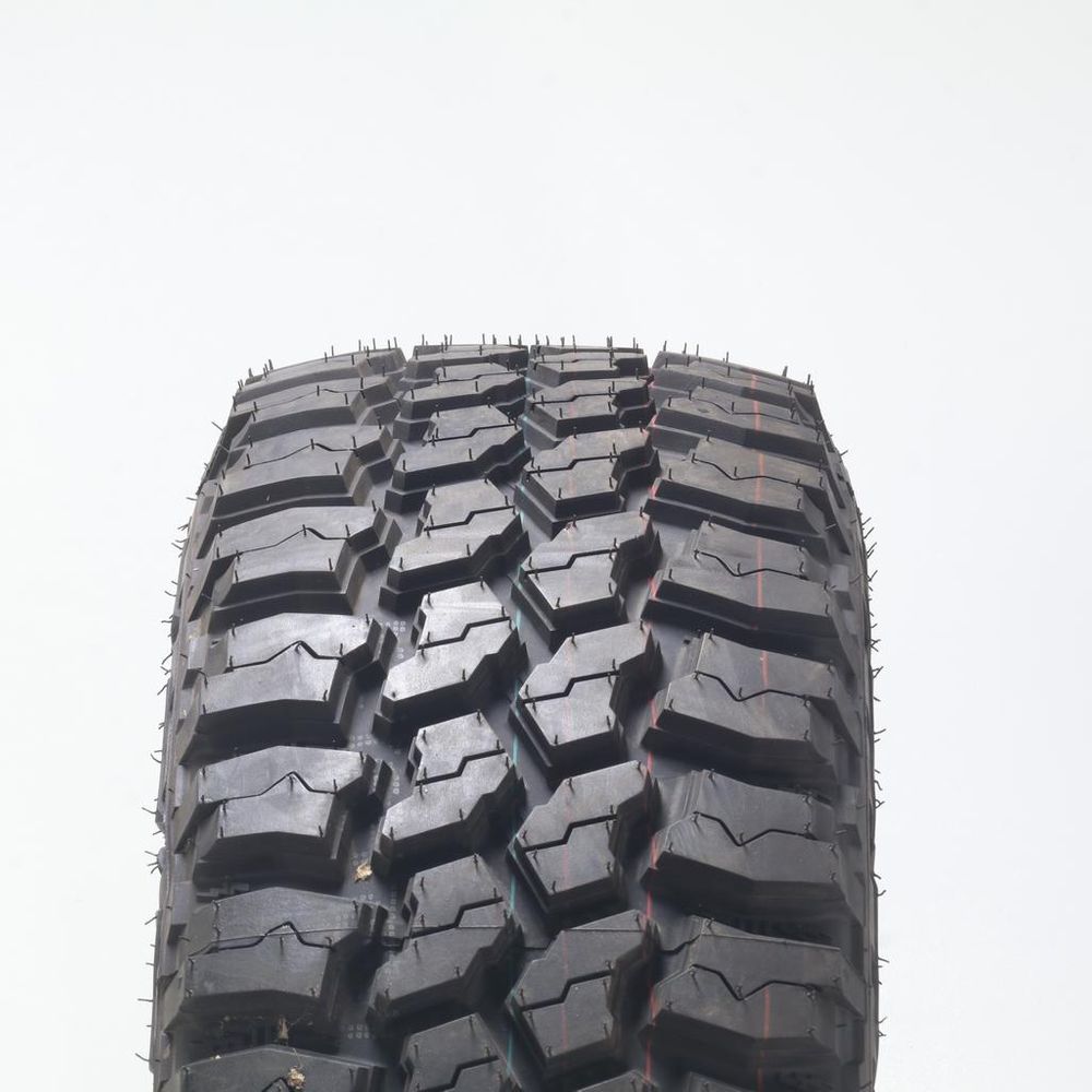 New LT 295/70R17 Thunderer Trac Grip M/T R408 121/118Q E - Image 2