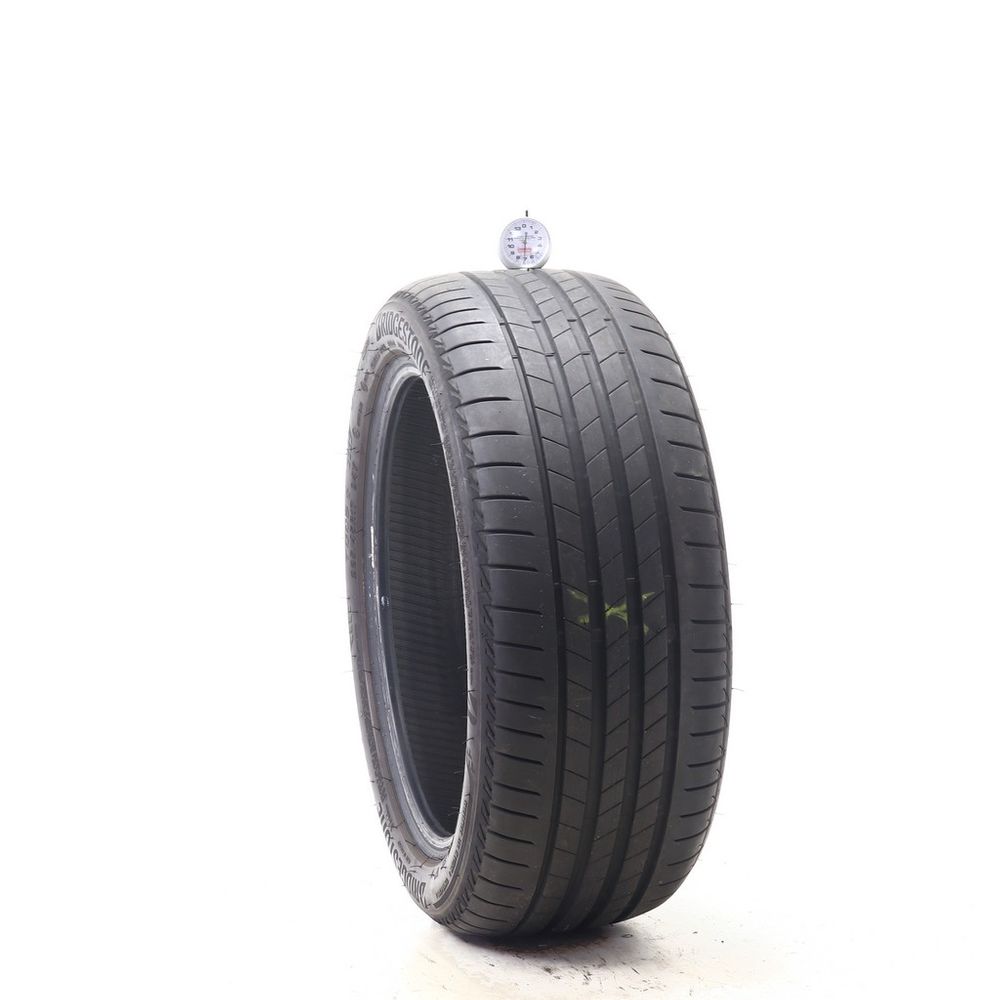 Set of (2) Used 225/45R17 Bridgestone Turanza T005 RFT 94Y - 7-7.5/32 - Image 1