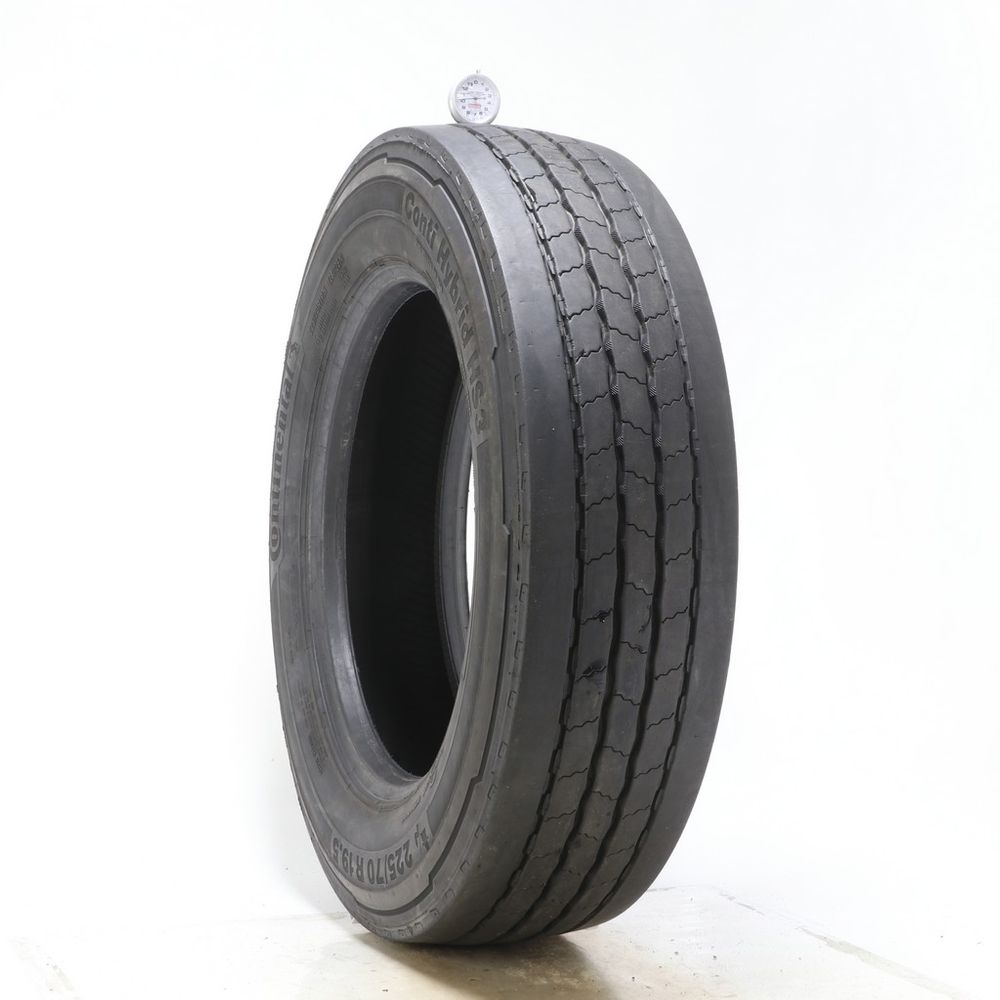 Used 225/70R19.5 Continental Conti Hybrid HS3 128/126N - 10/32 - Image 1