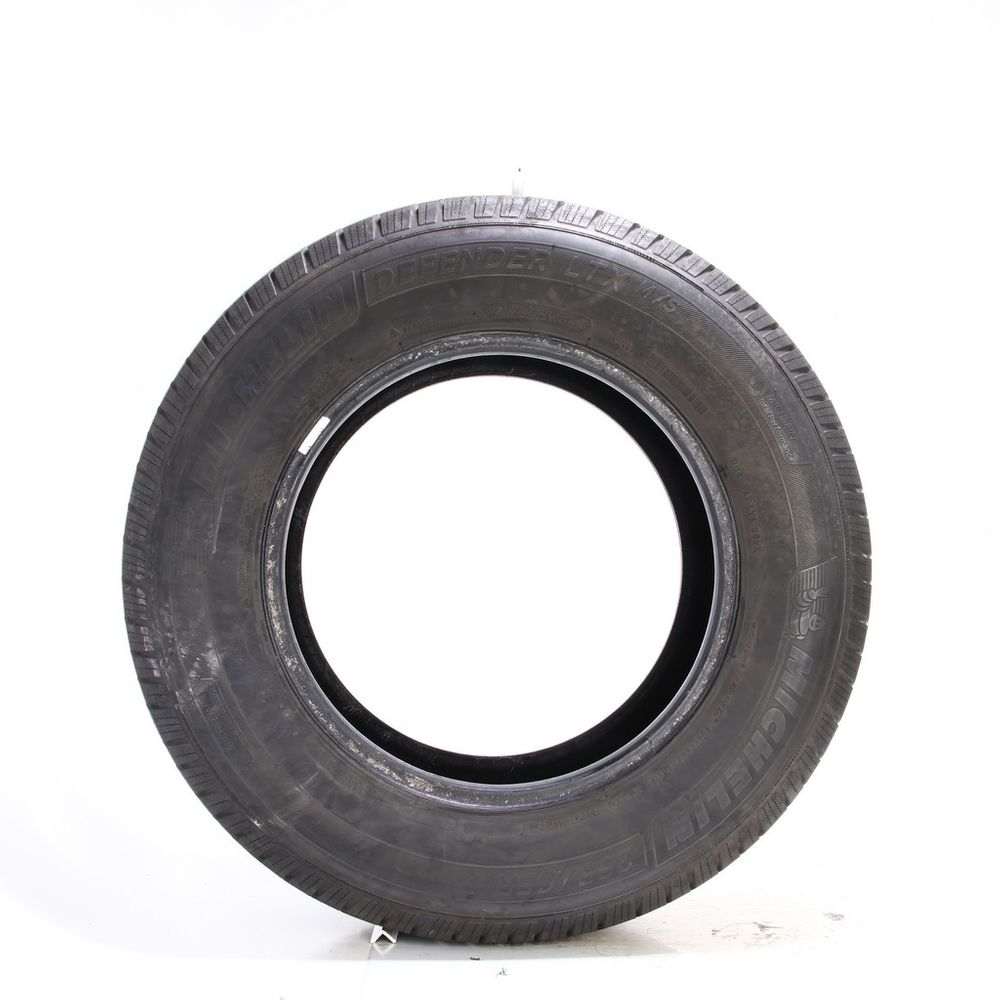 Set of (2) Used 265/65R17 Michelin Defender LTX M/S 112T - 6.5-7.5/32 - Image 3