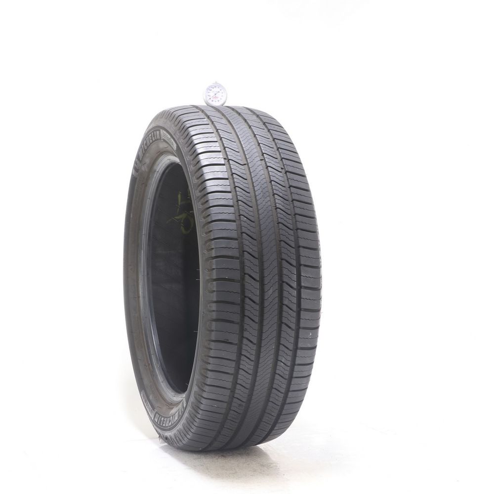 Set of (4) Used 225/55R19 Michelin Defender 2 99H - 8-9.5/32 - Image 7