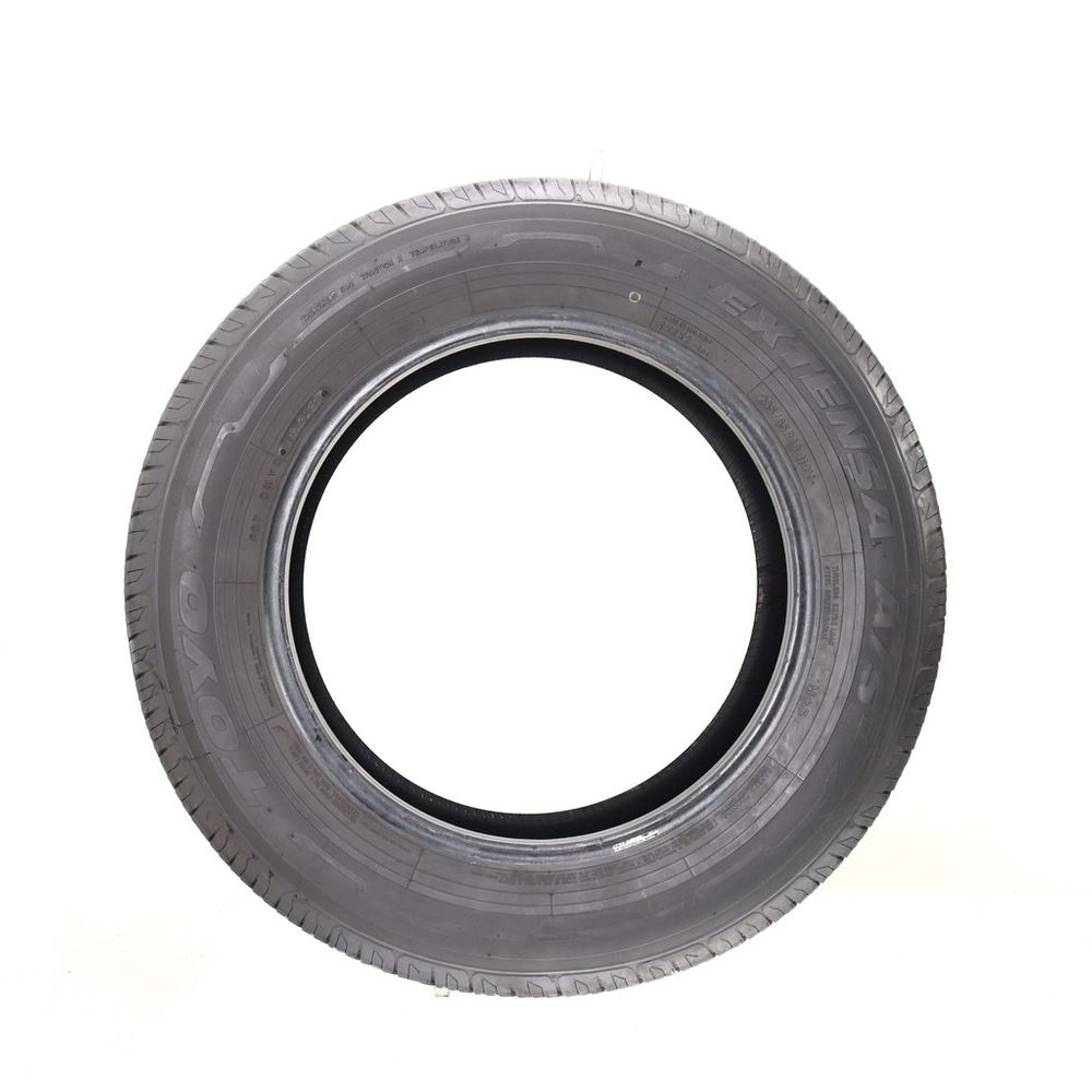 Set of (4) Used 235/65R18 Toyo Extensa A/S II 110V - 9/32 - Image 3