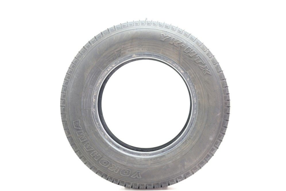 Used 235/70R16 Yokohama YK-HTX 106T - 9.5/32 - Image 3