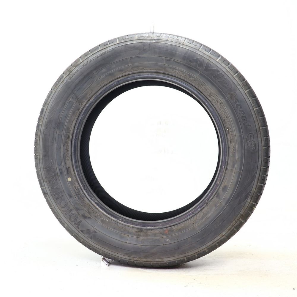 Set of (2) Used 235/65R17 Yokohama Avid Ascend 104H - 8-8.5/32 - Image 6