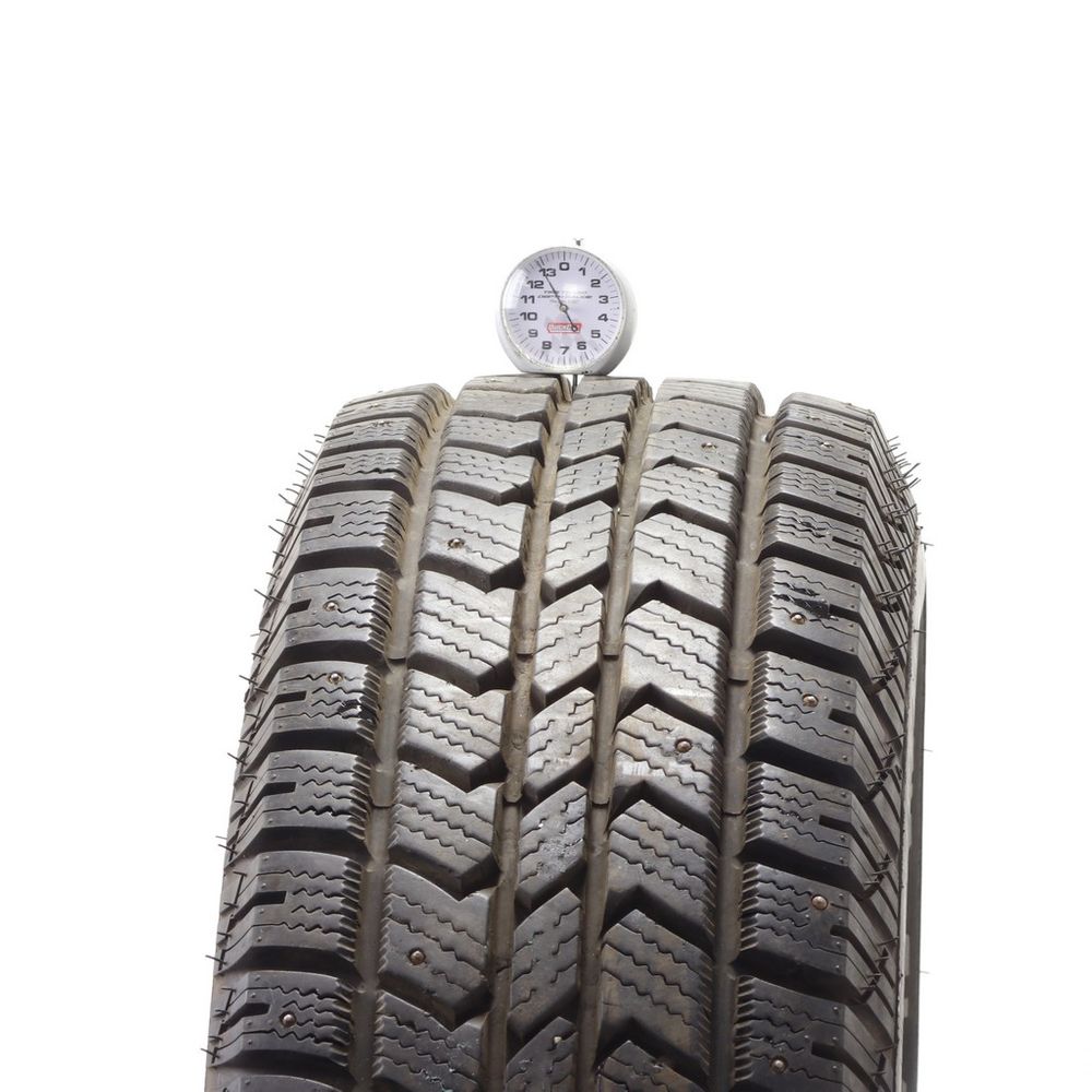 Used LT 245/75R17 Arctic Claw Winter XSI 121/118R - 13/32 - Image 2