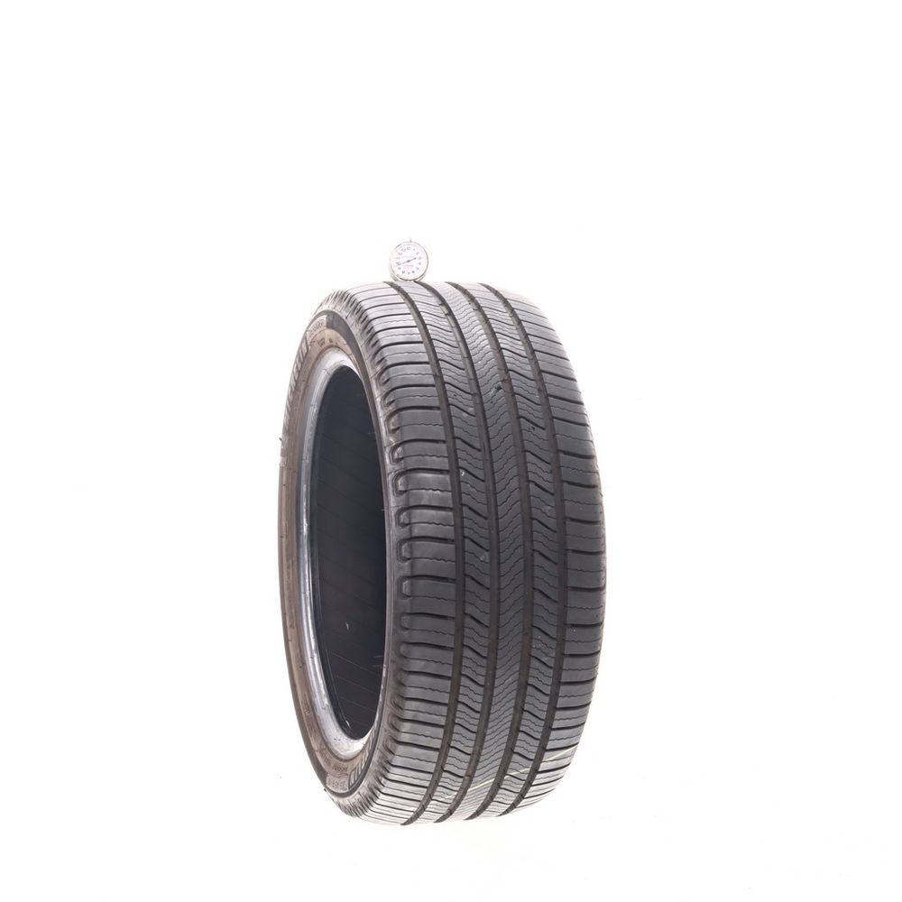 Set of (2) Used 235/45R18 Michelin Defender 2 98V - 8.5-9.5/32 - Image 4