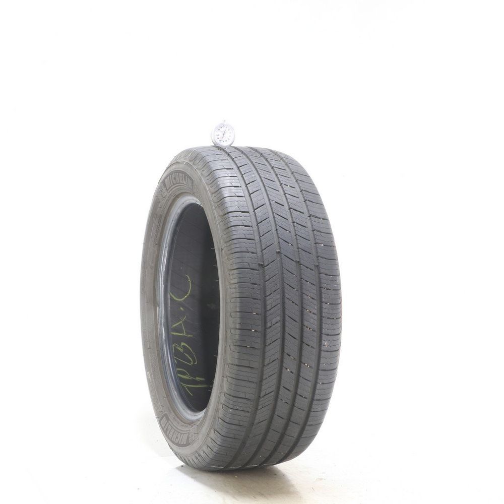 Set of (4) Used 225/55R17 Michelin Defender T+H 97H - 7.5-9/32 - Image 1